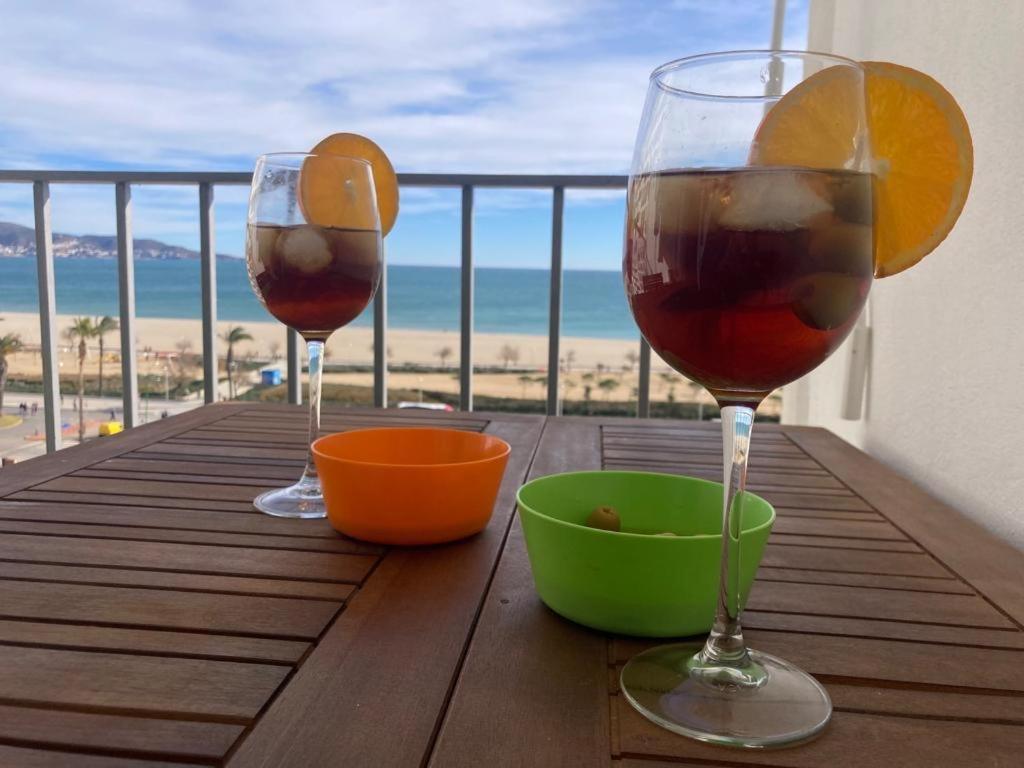Appartement Vistas Frontales Al Mar à Empuriabrava Extérieur photo